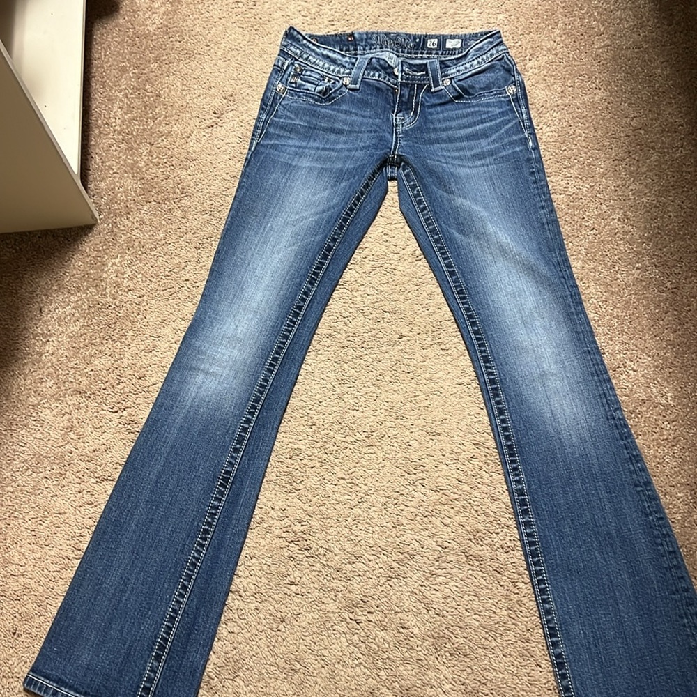 Miss Me Low Rise Boot Cut - Picture 3 of 5